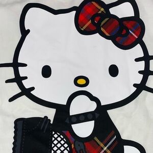 Hello Kitty Tee Forever 21